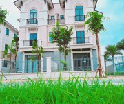 2 Chính chủ cần tiền bán gấp căn biệt thự song lập 135m2
