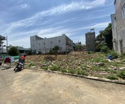1 Chính chủ cần bán gấp đất mặt tiền