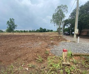 2 Cần tìm chủ mới cho lô đất giá mềm sổ sẳn thuận tiện qua lại đầu tư