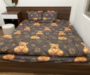 2 Bán nhà mới 70/33 Nguyễn Du phường thạch thang