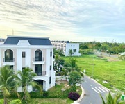 1 Nhà liền kề eon ở thành phố Tân an