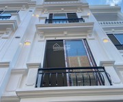 Bán nhà ngõ phố 4 tầng DT 40m2 phố Sài Đồng Long Biên Hướng Đông Bắc LH: 0852236868. Bán nhà ngõ phố 4 tầng DT 40m2 phố Sài Đồng Long Biên Hướng Đông Bắc LH: 0852236868.