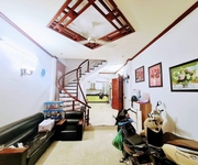 1 Bán nhà phố hào nam: 38m2, 4 tầng, mt 3m. vài bước ra phố. ngõ thẳng tắp. chỉ 3.7 tỷ 1 Bán nhà phố hào nam: 38m2, 4 tầng, mt 3m. vài bước ra phố. ngõ thẳng tắp. chỉ 3.7 tỷ