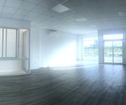 Cho thuê căn hộ 1 hầm 1 trệt 3 lầu tại Lakeview