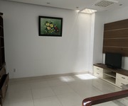 6 CHO THUÊ NHÀ KHU INTRESCO BÌNH CHÁNH, DT 5X20M, Hầm trệt, 2 lầu, áp mái, nội thất cơ bản giá 22 tr