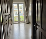 8 CHO THUÊ NHÀ KHU INTRESCO BÌNH CHÁNH, DT 5X20M, Hầm trệt, 2 lầu, áp mái, nội thất cơ bản giá 22 tr