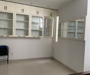 11 CHO THUÊ NHÀ KHU INTRESCO BÌNH CHÁNH, DT 5X20M, Hầm trệt, 2 lầu, áp mái, nội thất cơ bản giá 22 tr