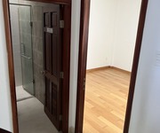 10 CHO THUÊ NHÀ KHU INTRESCO BÌNH CHÁNH, DT 5X20M, Hầm trệt, 2 lầu, áp mái, nội thất cơ bản giá 22 tr