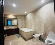 12 Cần cho thuê CHCC Vinhomes Đồng Khởi Q.1, 146m2, 3Pn ,2WC, full nội thất cao cấp, giá 3400