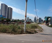 Chính chủ cần bán gấp mảnh đất nằm ở vị trí Lai Xá   trung tâm huyện H