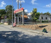2 Kẹt vốn cần bán gấp lô đất gần Vincom