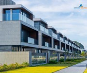 2 Biệt Thự Đẳng Cấp Kề Sông Gần Biển Độc Nhất Tại Đà Nẵng
