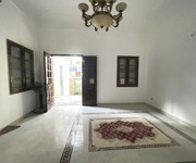 1 Bán nhà Hồng Tiến, Long Biên, DT: 155m2 x 4 tầng, Gara 3 Ôtô , vào nhà chỉ 16,x tỷ.