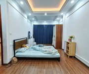 3 Chính chủ bán nhà phố hào nam 40m 5t - full nội thất - chỉ 5.5 tỷ 0976389206.