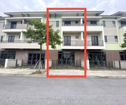 Bán nhà phố 90m2x3t view sông sen buôn bán sầm uất tại đô thị vsip bắc ninh  tiện ích đầy đủ