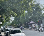 1 Cần bán gấp căn nhà phố siêu đẹp - siêu tiện ích - ngay khu bờ sông phạm văn đồng - hbc thủ đức