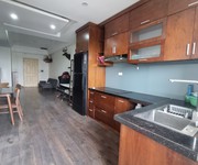 Chuyển nhà cần bán CHCC tầng 9 tòa HH2A Linh Đàm: DT: 70m2, 2 ngủ, 2 VS, view hồ.