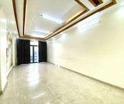 5 Cho thuê nhà mặt đường Trung Lực, 94m2, 6 ngủ