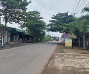 Gàn chợ sát khu công nghiệp giang điền