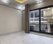 1 Bán nhà Phường Bồ Đề, Long Biên, Hà Nội DT:51m2, MT:4.3m. Giá chào bán  nhỉnh 6 tỷ.