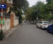 4 Bán nhà Phường Bồ Đề, Long Biên, Hà Nội DT:51m2, MT:4.3m. Giá chào bán  nhỉnh 6 tỷ.