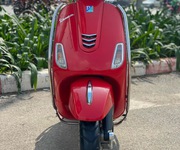 4 Cần bán Vespa LX iGet 2019 màu đỏ thời trang cực đẹp.