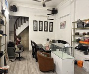 1 Cho thuê nhà nguyên căn oto đỗ tận cửa phố Nguyễn Lương Bằng, Đống Đa, Hà Nội