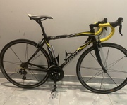 Giant tcr carbon team one nội địa nhật