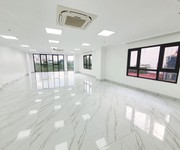 1 Bán tòa nhà văn phòng lô góc phố HOÀNG QUỐC VIỆT, 121M X 9 TẦNG X 50 TỶ