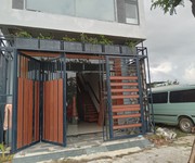 Cho thuê văn phòng thô 100m2/sàn tích hợp nhà ở