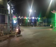 3 Chính chủ bán nhà và đất mặt tiền gốc vòng xoay cầu ông chưởng