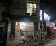 1 Chính chủ bán nhà và đất mặt tiền gốc vòng xoay cầu ông chưởng