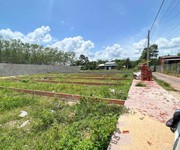 1 Bán miếng đất 4x13 gần ngay Ủy ban xã vĩnh Lộc B huyện Bình Chánh .