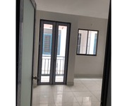 1 Chủ nhà cần bán gấp nhà 1 trệt 2 lầu 4pn ngay KCN TÂN ĐÔ 790 triệu tặng nội thất