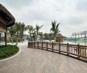 3 Cho thuê nhà hàng tại vị trí đắc địa độc đáo nằm trong công viên royal wave park