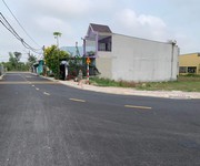 1 Chính chủ bán đất thổ cư , view đẹp, ngay thị trấn Củ Chi.