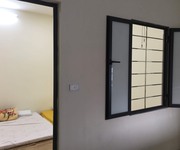 5 Cho thuê căn hộ tầng 4, diện tích 25m2
