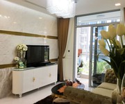 1 Chính chủ cần bán căn 2pn vinhomes central park, view hồ bơi thoáng mát 7 tỷ