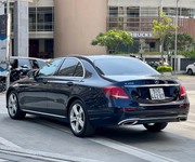 1 Cần bán xe :mercedes e250 2017 nguyễn văn linh,phường bình thuận,quận 7,tp hồ chí minh