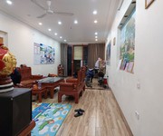 2 Bán nhà xuấn nộn, 70m2, 4.5m, chỉ 4.25 tỷ, đông anh, kd, ô tô.