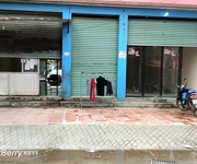 1 Chính chủ cần cho thuê mặt đối diện chợ ktx bao gồm phần còn lại của tầng 1  10x12m  và các tầng