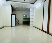 2 Bán nhà trường chinh, 7,2 tỷ, 40m2x5 tầng - nhà mới, mt:4.2m, 10m ra mặt phố, mặt tiền rộng - ở