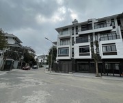 5 Cho thuê nguyên nhà 4 tầng hoàn thiện đẹp tại TD Lakeside, Lê Hồng Phong.