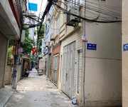 Bán nhà lô góc 2 thoáng, cầu giấy, 45m2, 4tầng, kd cho thuê, giá 4tỷ hơn