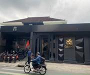 Cho thuê nhà 3 mặt tiền đường phan liêm p đa kao q1, 10x29m, trệt, 2 lầu
