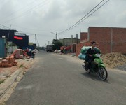 Cắt lỗ lô đất thổ 109m2 đường Nguyễn Văn Khạ 12tr/m2 giá còn thương lượng.