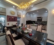 Biệt thự văn khê 196m2 4 tầng - đẳng cấp   trục chính kd giá chỉ 19 tỷ