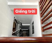 838 Xe gia đình còn mới đến 99%