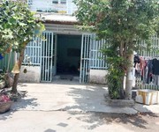 2081 Xe gia đình còn mới đến 99%