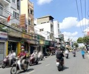 1824 Xe gia đình còn mới đến 99%